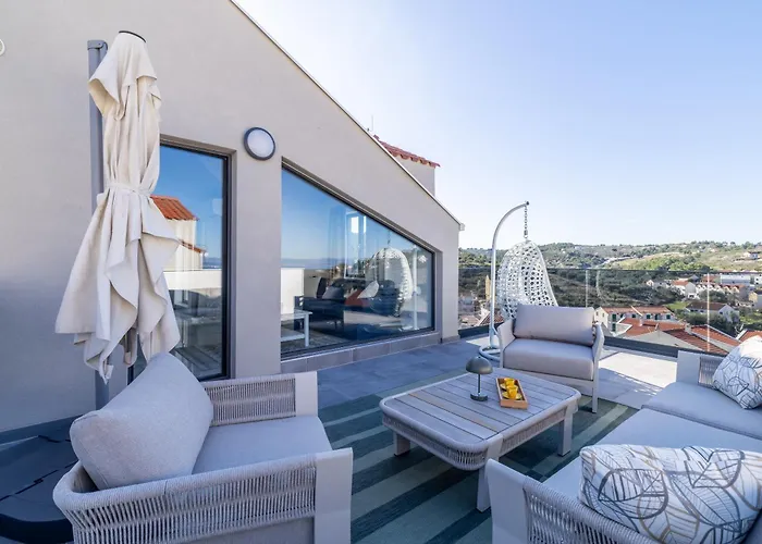 Penthouse Vanda Apartman *