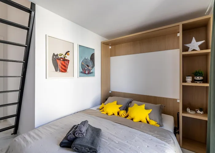 Penthouse Vanda Apartament Sutivan