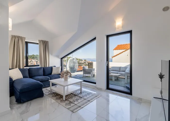 Penthouse Vanda Apartament Sutivan