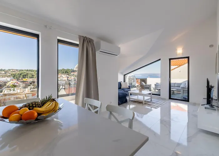 Penthouse Vanda Appartement Sutivan