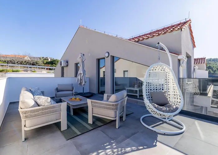 Appartement Penthouse Vanda Sutivan